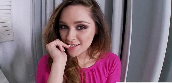  Alone Teen Girl (zoey foxx) On Camera Masturbates With Dildos mov-30